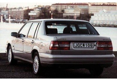 Volvo S90 Berlina mediana o grande