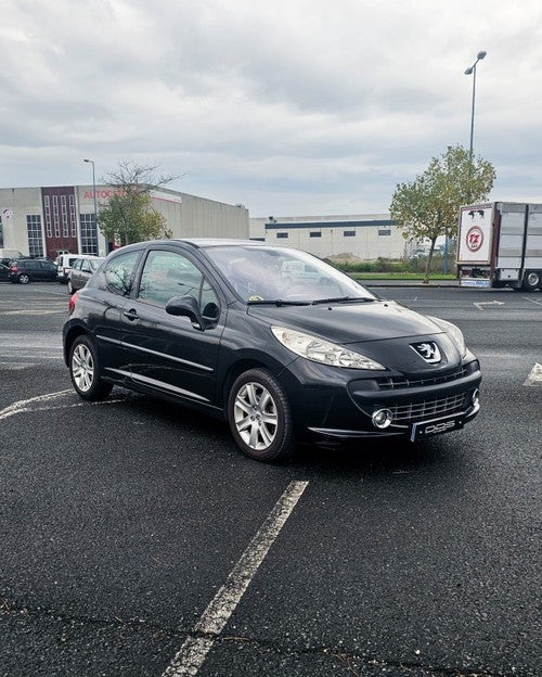 PEUGEOT 207 1.6HDI Sport