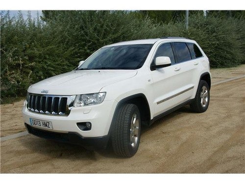 JEEP Grand Cherokee 3.0CRD Laredo 190 Aut.