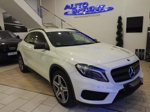 MERCEDES-BENZ Clase GLA 200d AMG Line