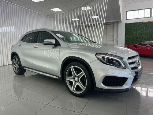 MERCEDES-BENZ Clase GLA 200d AMG Line 7G-DCT