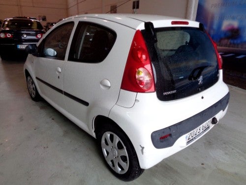 PEUGEOT 107 1.0i Urban