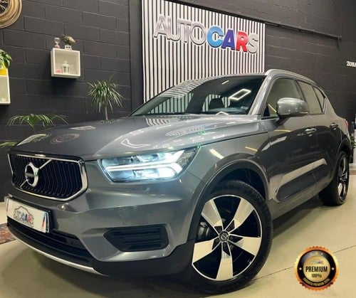 VOLVO XC40 D3 Momentum AWD Aut.