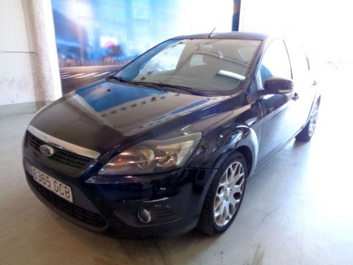 FORD Focus 1.6 Ti-VCT Titanium