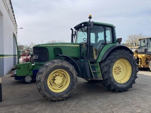 John Deere 6920 