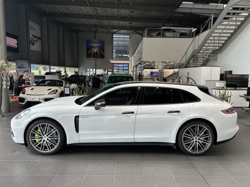 PORSCHE Panamera 4 e-Hybrid Sport Turismo