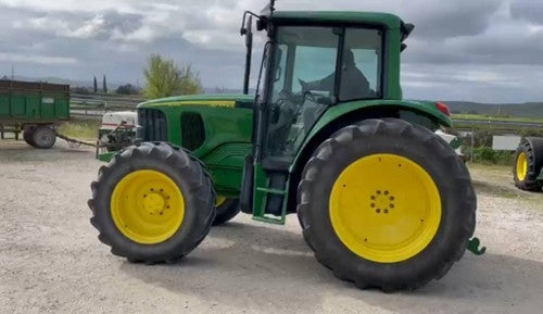 John Deere 6120