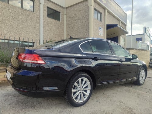 VOLKSWAGEN Passat 2.0TDI Advance DSG7 110kW