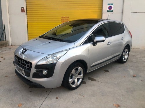 PEUGEOT 3008 1.6 VTi Premium