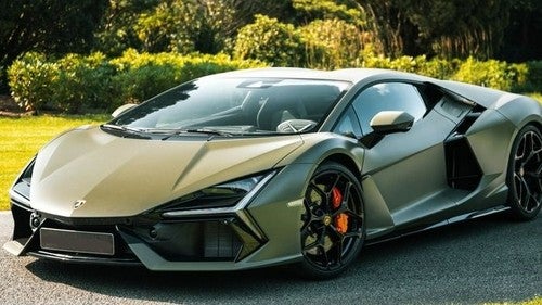 LAMBORGHINI Revuelto 