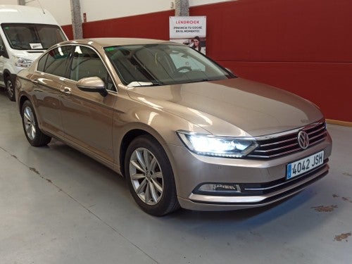 VOLKSWAGEN Passat 1.6TDI Advance 88kW