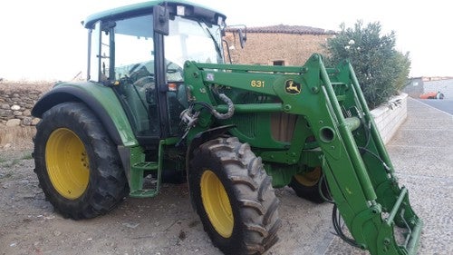 John Deere 6320