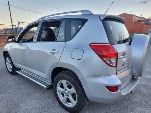 TOYOTA RAV-4 2.2D-4D Executive