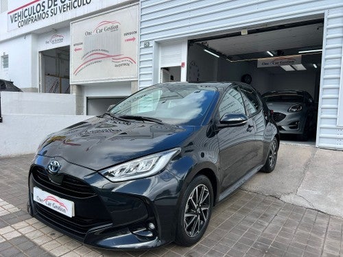 TOYOTA Yaris 120H 1.5 Style Plus