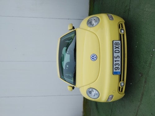 VOLKSWAGEN Beetle 2.0