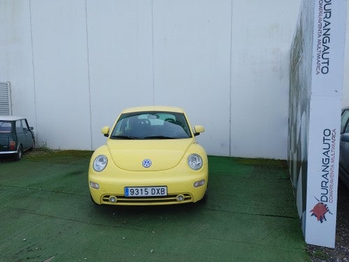 VOLKSWAGEN Beetle 2.0