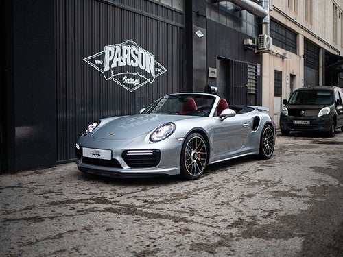 PORSCHE 911 Turbo Cabriolet PDK