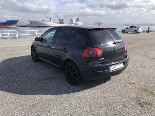 VOLKSWAGEN Golf 1.9TDI Sportline 105