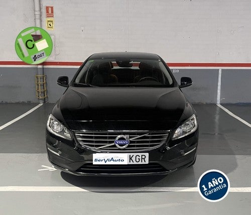 VOLVO V60 D3 Momentum 150