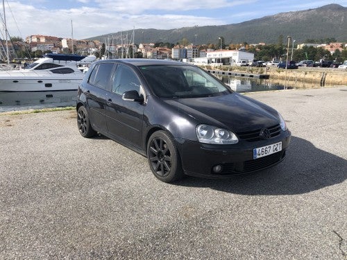 VOLKSWAGEN Golf 1.9TDI Sportline 105