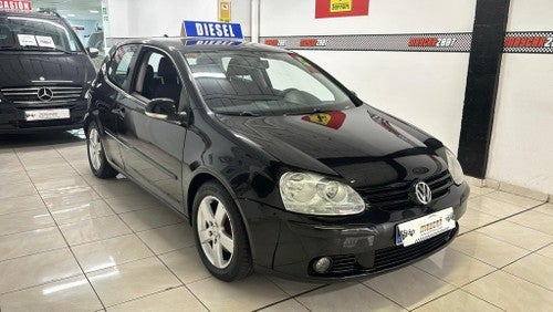 VOLKSWAGEN Golf 1.6 Sportline