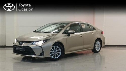 TOYOTA Corolla Sedán 140H Eco