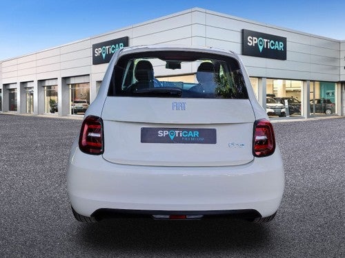 Fiat 500 3+1 320km 85kW (118CV) Icon