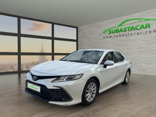 TOYOTA Camry 2.5 220H Advance sedán 160kW