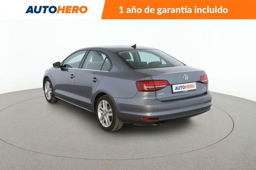 Volkswagen Jetta 2.0 TDI Sport BlueMotion