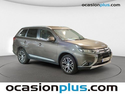 MITSUBISHI Outlander 220 DI-D Motion 2WD 7 Plazas