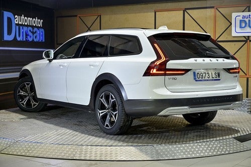 Volvo V90 Cross Country 2.0 B4 D Pro AWD Auto