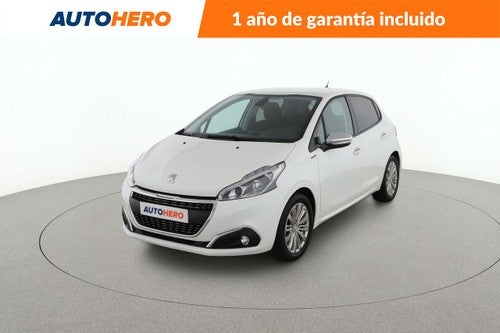 PEUGEOT 208 1.2 PureTech S&S Signature 82