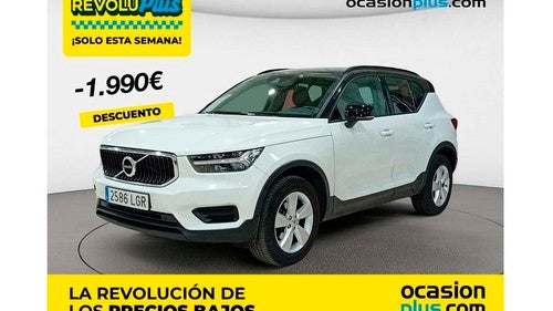 VOLVO XC40 T3