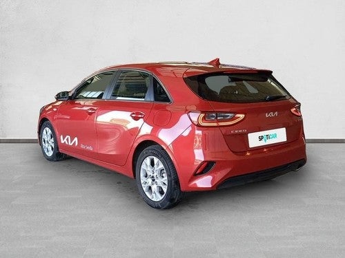 Kia Ceed 5p 1.6 MHEV iMT Drive MY23