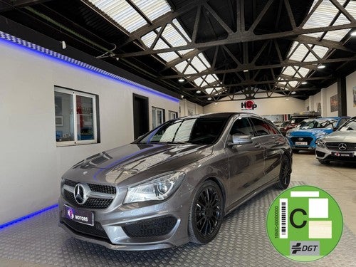 MERCEDES-BENZ Clase CLA Shooting Brake 220d Urban 7G-DCT 4Matic