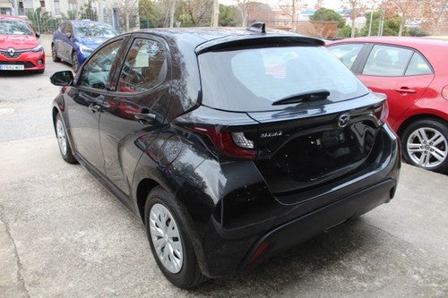 MAZDA Mazda2 2 1.5 85 kW (116 CV) CVT Centre-line