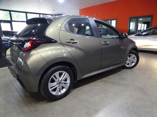 MAZDA Mazda2 2 1.5 85 kW (116 CV) CVT Centre-line