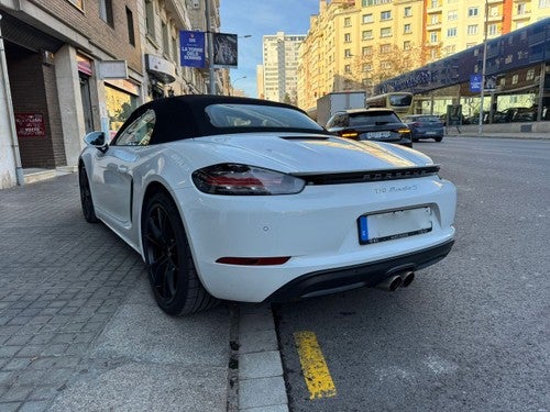 Porsche Boxster S 718