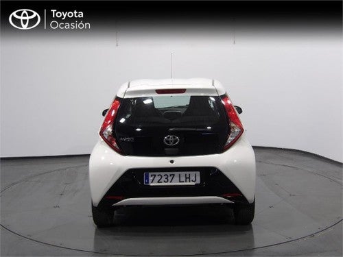 TOYOTA AYGO 1.0 70 x-play