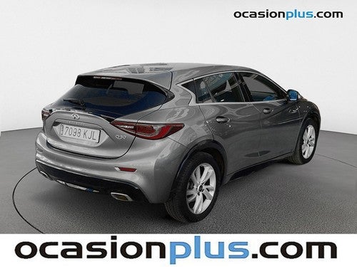 INFINITI Q30 1.5D PREMIUM 7DCT