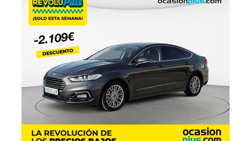 FORD Mondeo Sedán 2.0 HEV Titanium