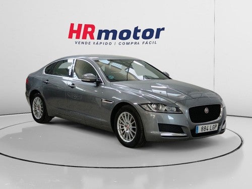 JAGUAR XF 2.0i4D Pure 163