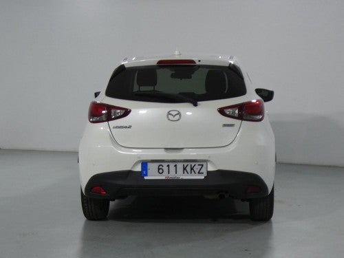 Mazda 2 Style