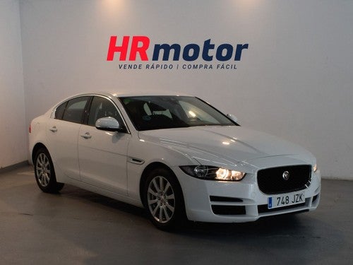 JAGUAR XE 2.0 Diesel Pure 180