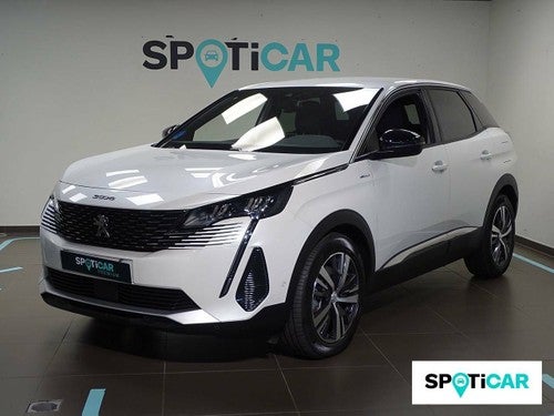 PEUGEOT 3008 225 e-EAT8 Allure Pack