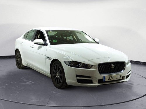 JAGUAR XE 2.0 Diesel Pure Aut. 180