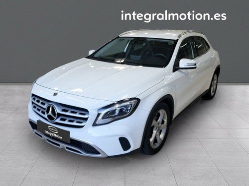 MERCEDES-BENZ Clase GLA 200