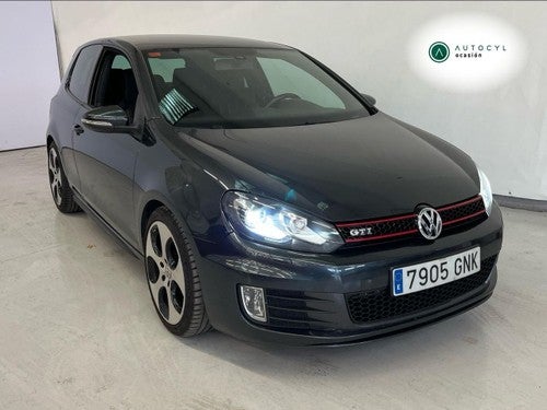 VOLKSWAGEN Golf 2.0 TSI GTI