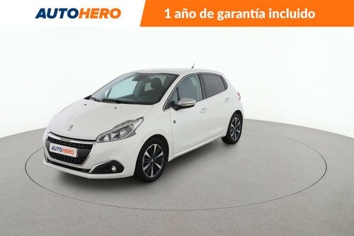 PEUGEOT 208 1.2 PureTech S&S Tech Edition 82