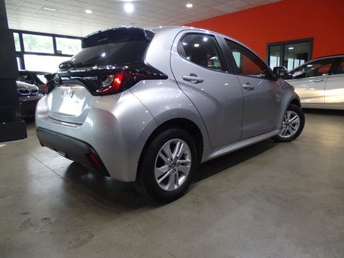 MAZDA Mazda2 2 1.5 85 kW (116 CV) CVT Centre-line